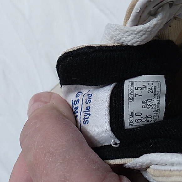 Vans Shoes Men's 6 Women's 7.5 White - Picture 2 of 6